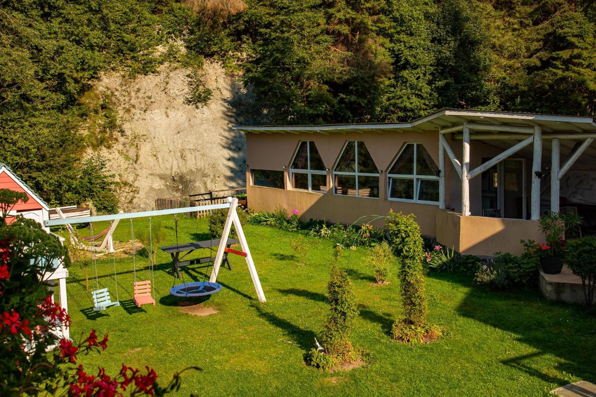 Anelisse Inn Moeciu De Sus Exterior photo